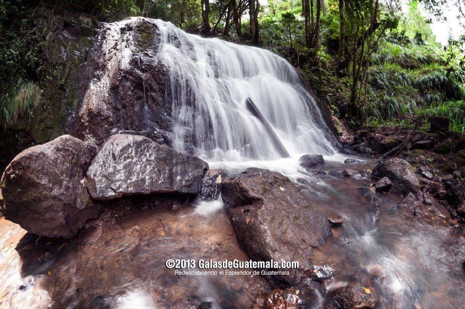 cascada blusa de la novia de tatasirire